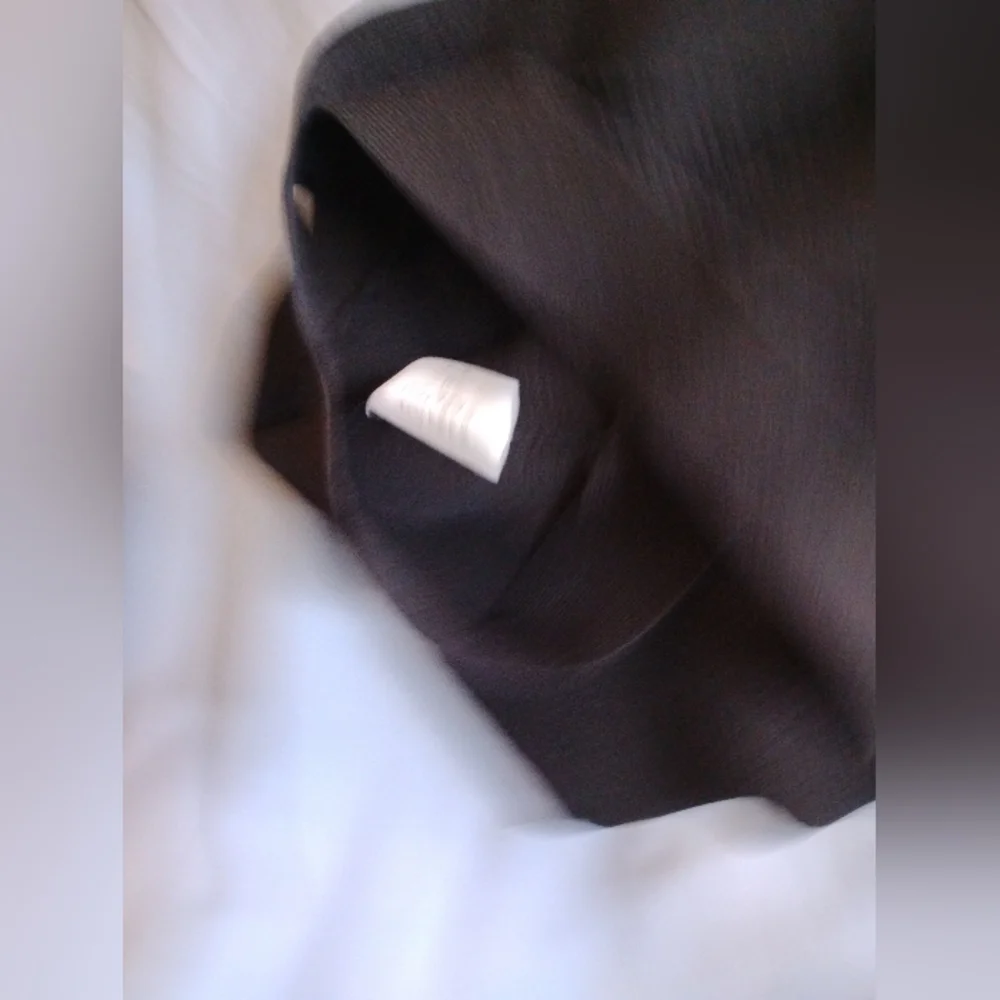 Babaton Crop Top Black New Small - Picture 3 of 6